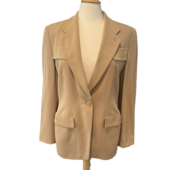Giorgio Armani Jackets & Blazers - VTG Giorgio Armani Blazer Women 44 Beige One Button Wool Tailored Corporate Core